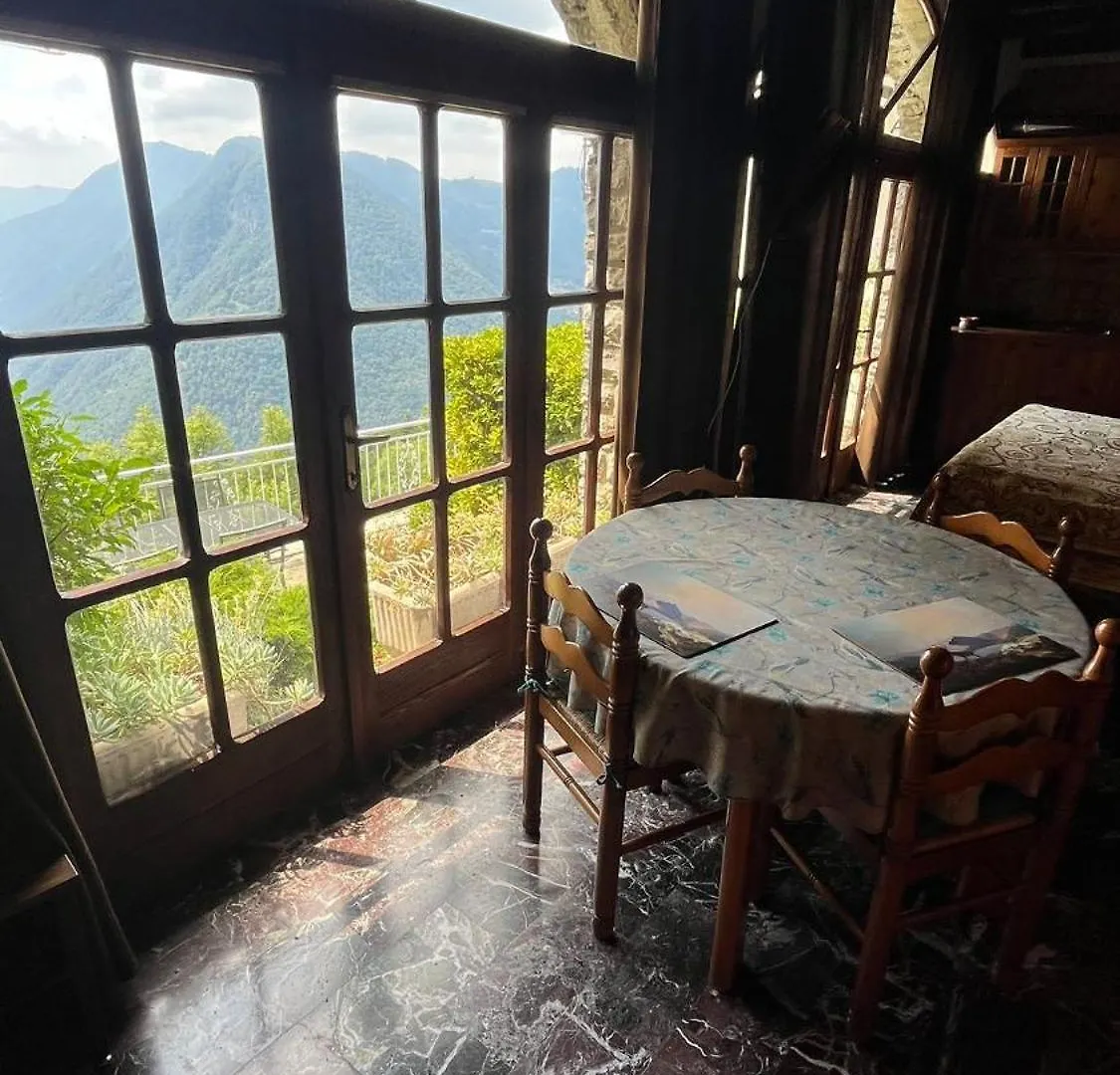Villamarinapigra Lake View Apartments