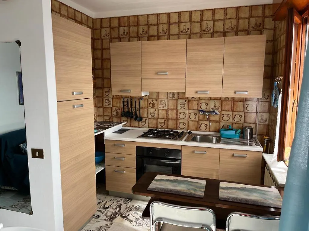 Villamarinapigra Lake View Apartments 0*, Pigra