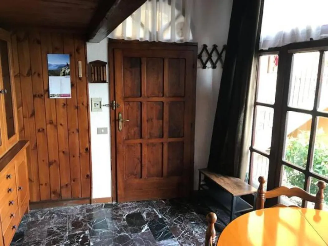 Villamarinapigra Lake View Apartments